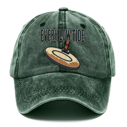 Every Low Tide Treasure Hunting Classic Cap – Forest Mist