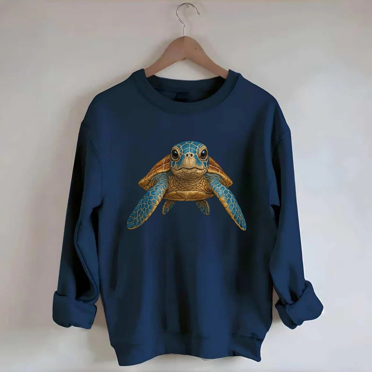 Sea Turtle Serenity Crewneck Sweatshirt – Navy