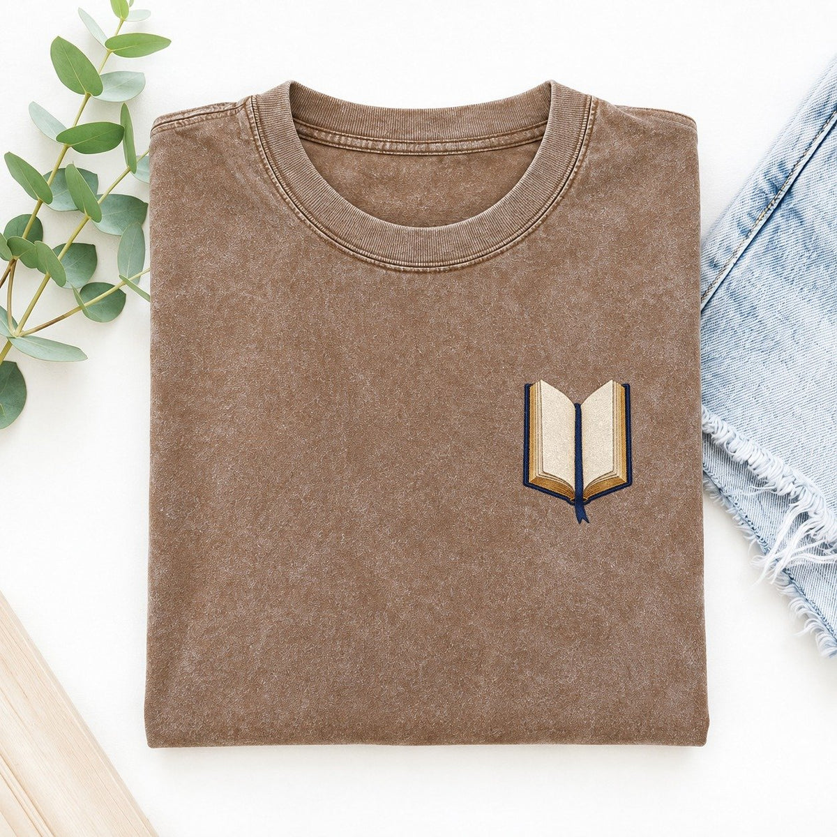 Open Book Symbol Emblems Left Chest Vintage T-shirt – Brown