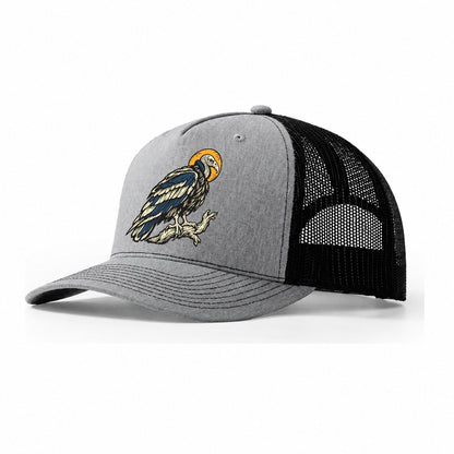 Vulture Solar Disc Sundown Familiars Trucker Hat – Sport Grey Black