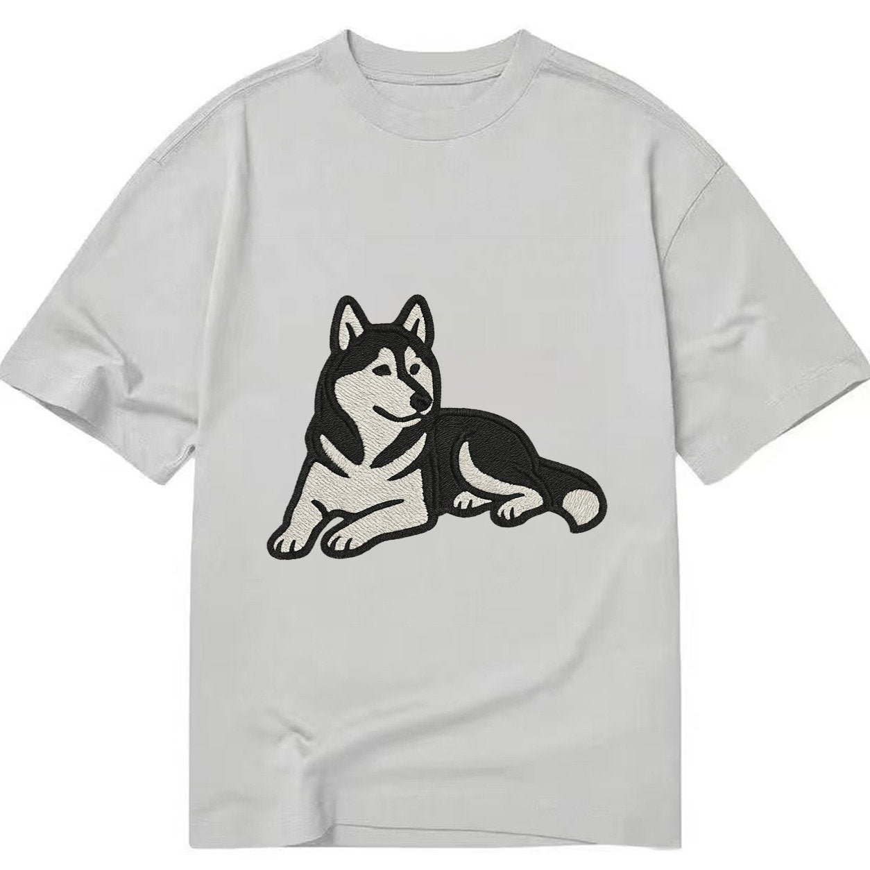 Siberian Husky Black And White Relaxed Lying Down With Head Classic T-shirt – Grey