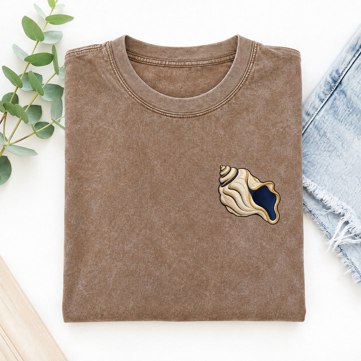 Ritual Conch Curl Left Chest Vintage T-shirt – Brown