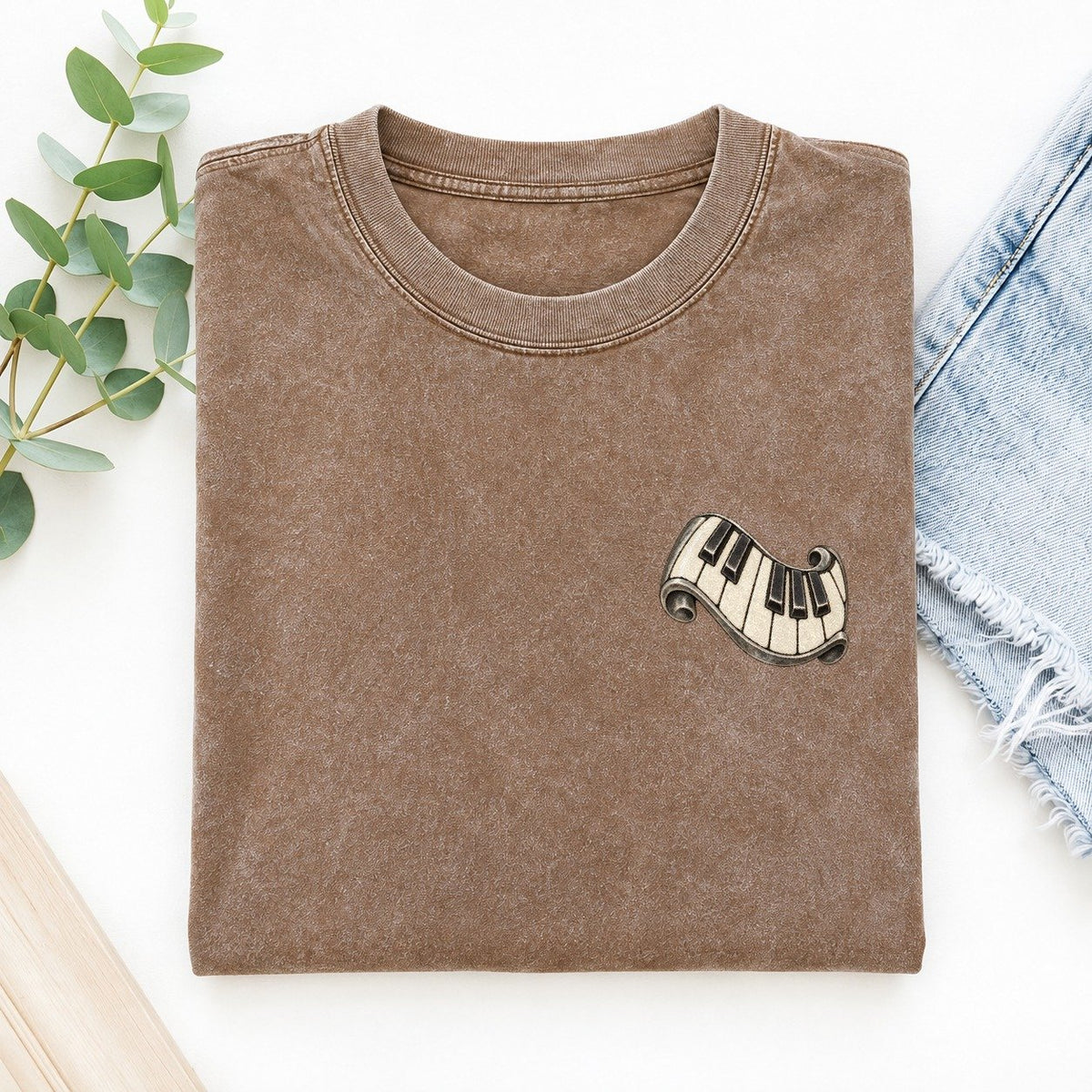 Piano Key Fold Keepsake Emblem Left Chest Vintage T-shirt – Brown