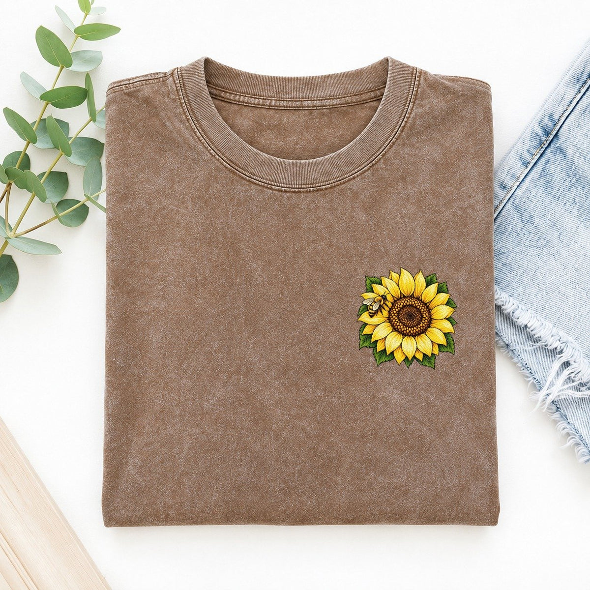Vintage Sunflower Left Chest Vintage T-shirt – Brown