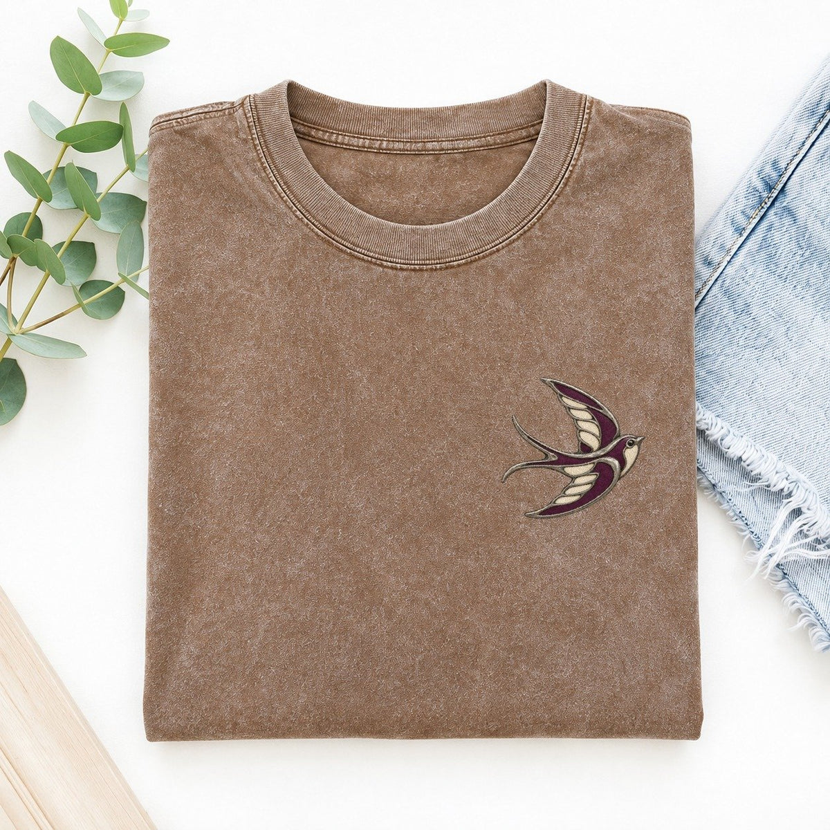 Swallow Swept Arc Keepsake Emblem Left Chest Vintage T-shirt – Brown
