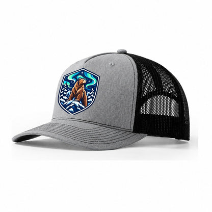 Finland Minimal Emblem Country Logos Trucker Hat – Sport Grey Black
