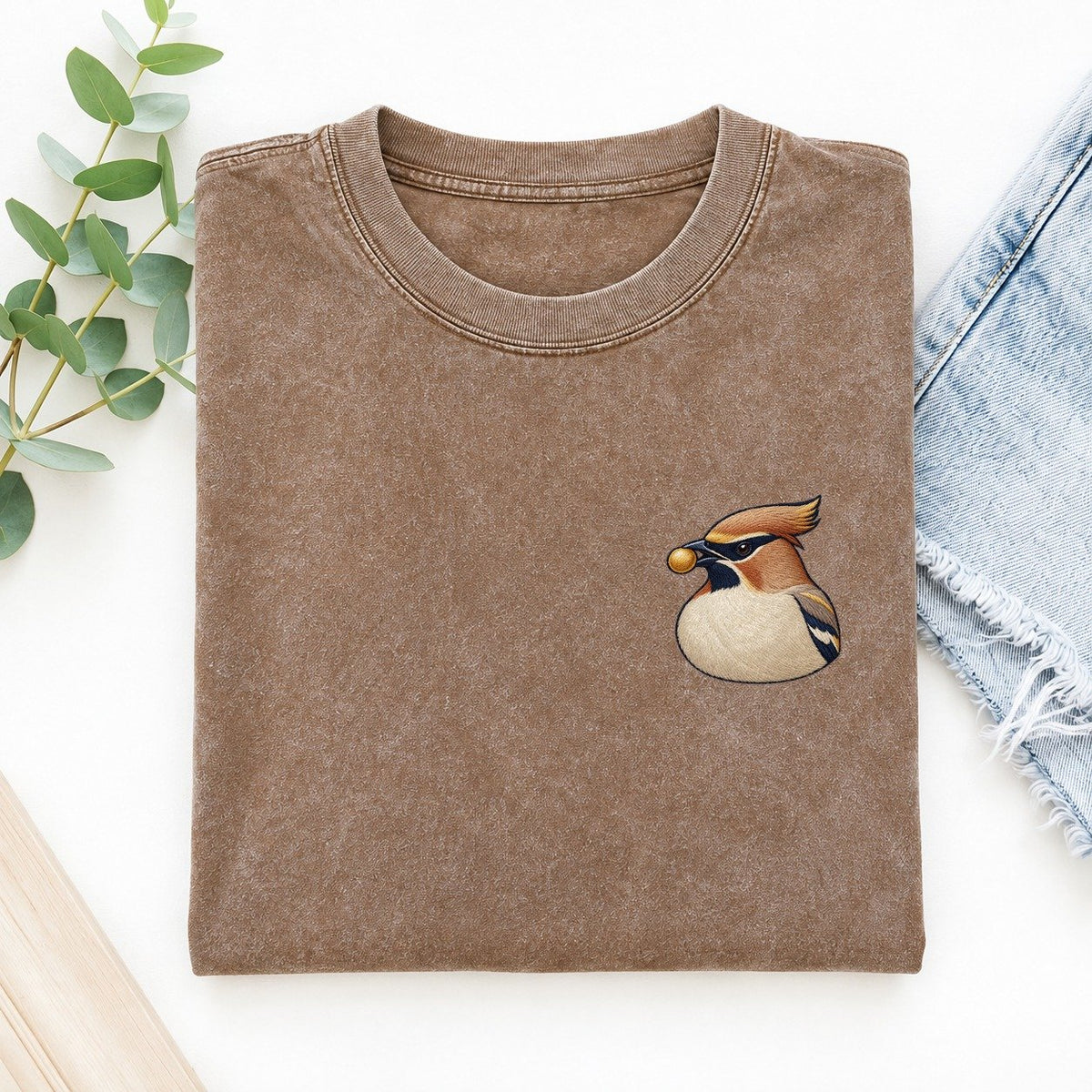 Waxwing Berry Poise Left Chest Vintage T-shirt – Brown