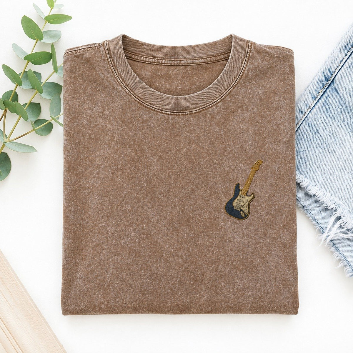 Electric Guitar Left Chest Vintage T-shirt – Brown