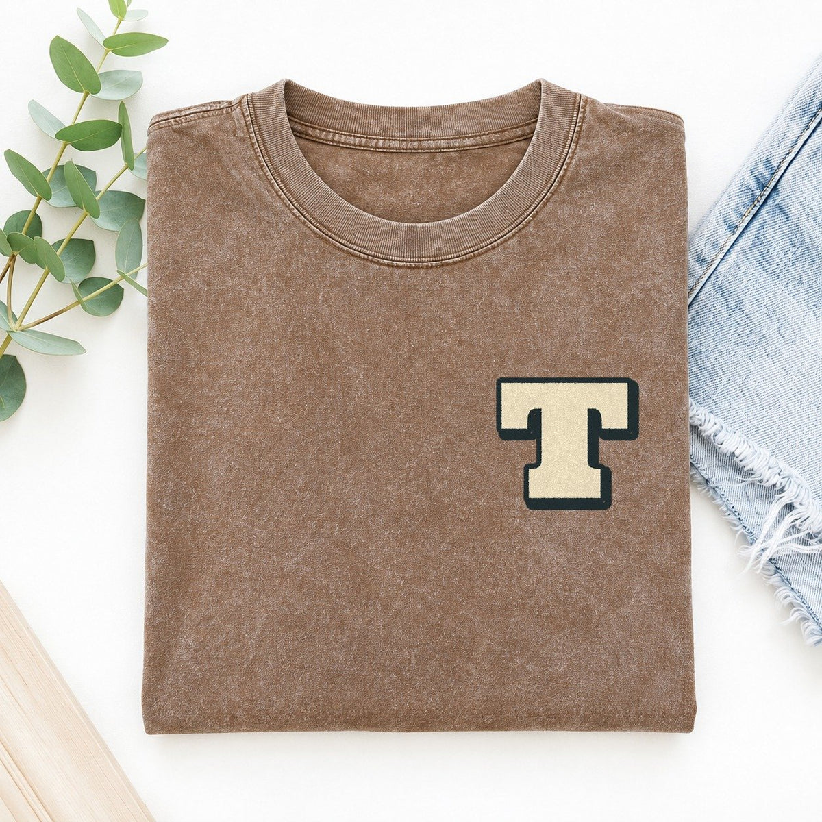 Initial T Left Chest Vintage T-shirt – Brown
