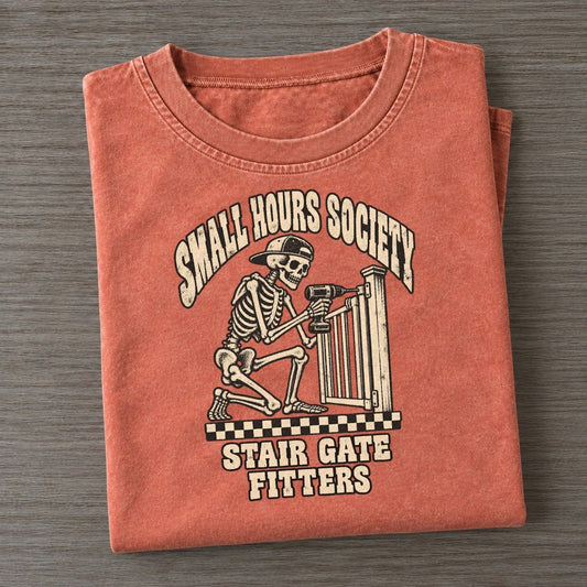Gate Builder Small Hours Society Vintage T-shirt – Terracotta