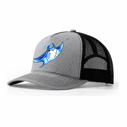 Manta Ray Upward Glide Sea Sprite Trucker Hat – Sport Grey Black