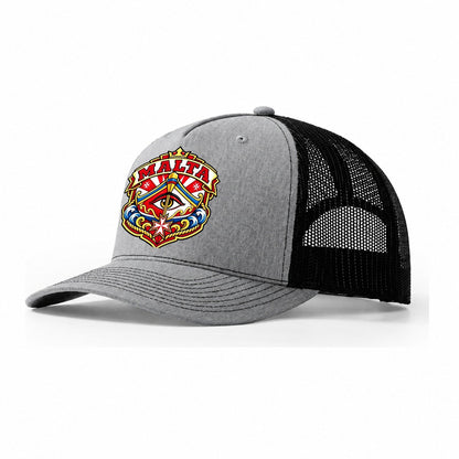 Malta Retro Badge Country Logos Trucker Hat – Sport Grey Black
