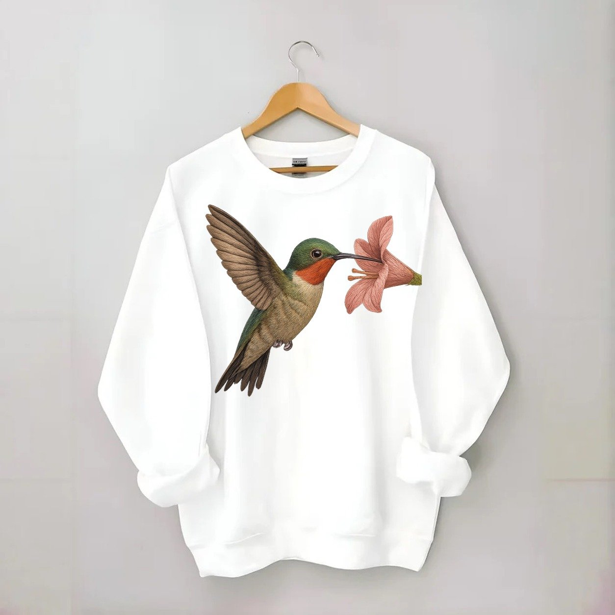 Hummingbirdhaven Crewneck Sweatshirt – White
