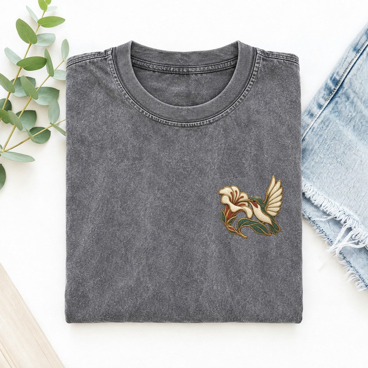 Hummingbird Trumpet Keepsake Emblem Left Chest Vintage T-shirt – Grey