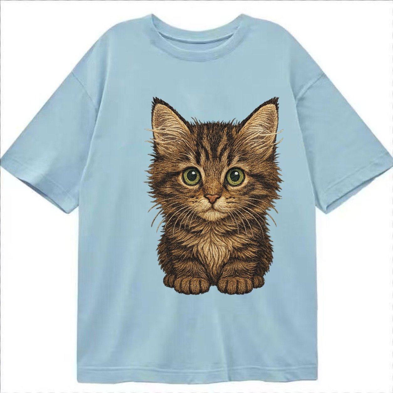 Baby Maine Coon Kitten Large Fluffy Tabby Tufted Ears Big Gr Classic T-shirt – Light Blue