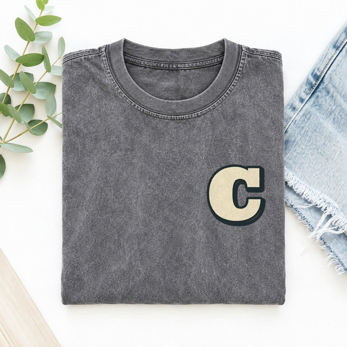 Initial C Left Chest Vintage T-shirt – Grey