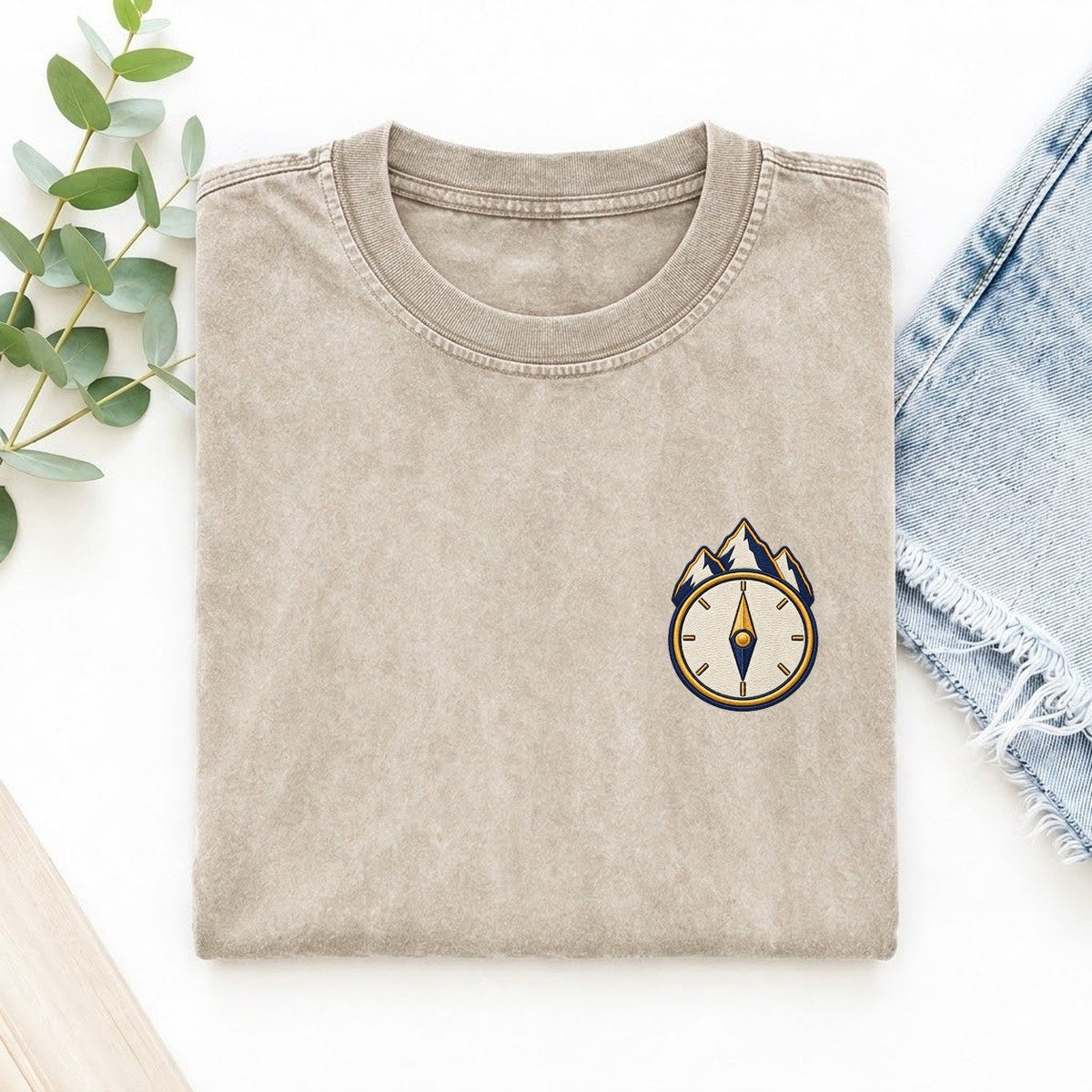 Mountain Compass Symbol Emblems Left Chest Vintage T-shirt – Off White