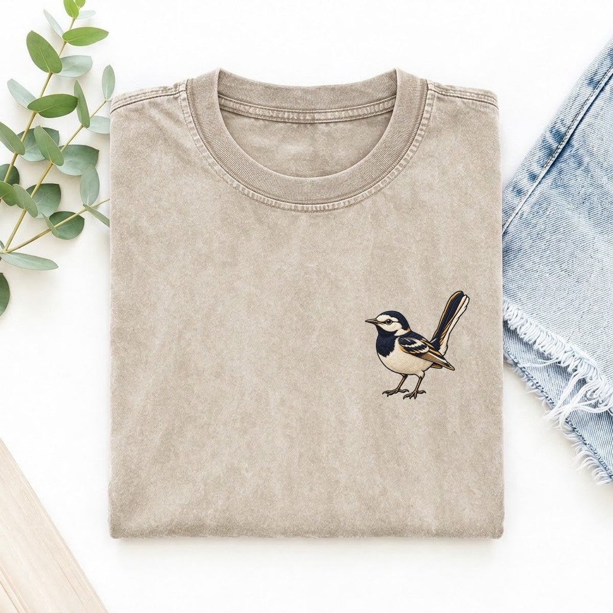 Wagtail Tail Fold Left Chest Vintage T-shirt – Off White