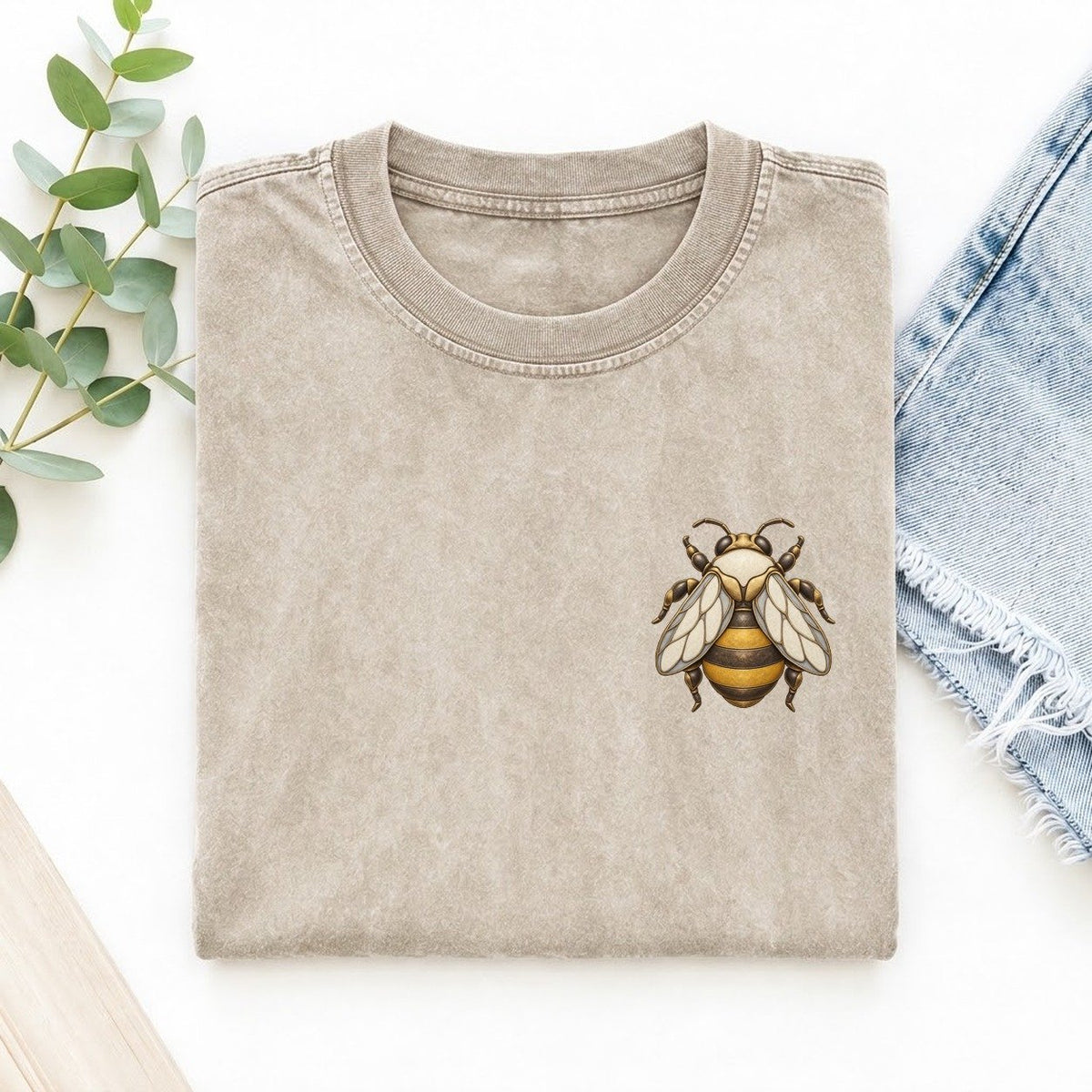Bumblebee Folded Wings Keepsake Emblem Left Chest Vintage T-shirt – Off White