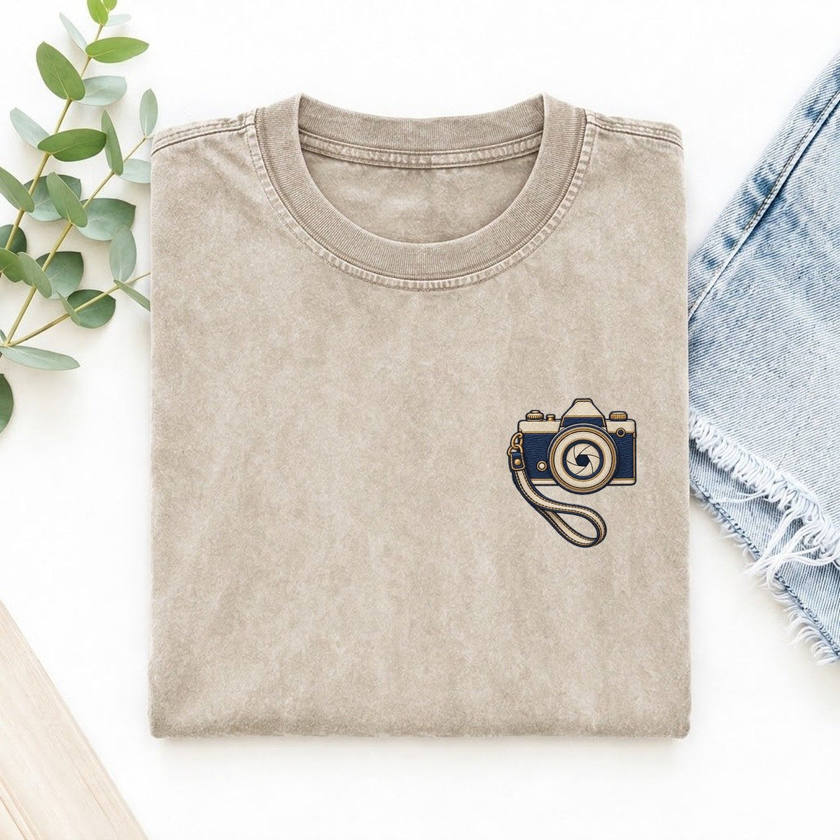 Camera Iris Symbol Emblems Left Chest Vintage T-shirt – Off White
