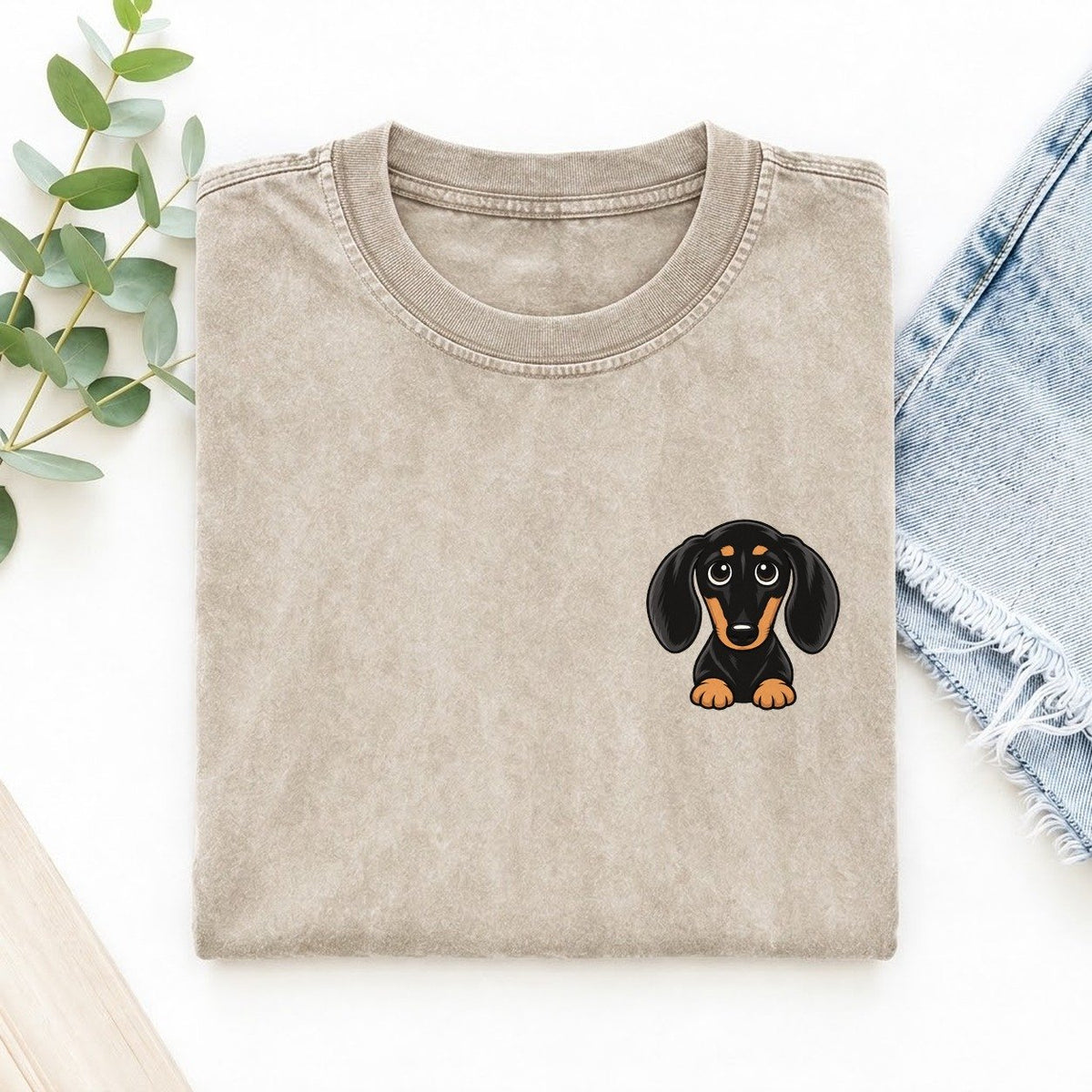 Retro Dachshund Left Chest Vintage T-shirt – Off White