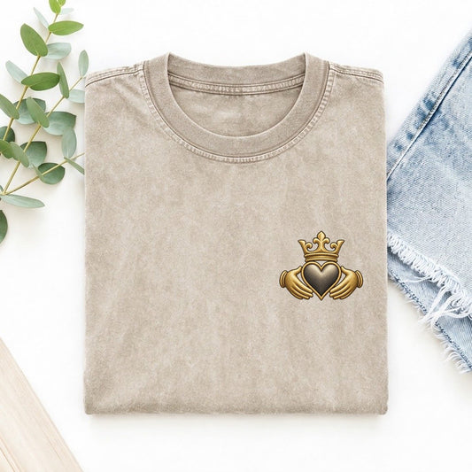 Claddagh Heart Left Chest Vintage T-shirt – Off White