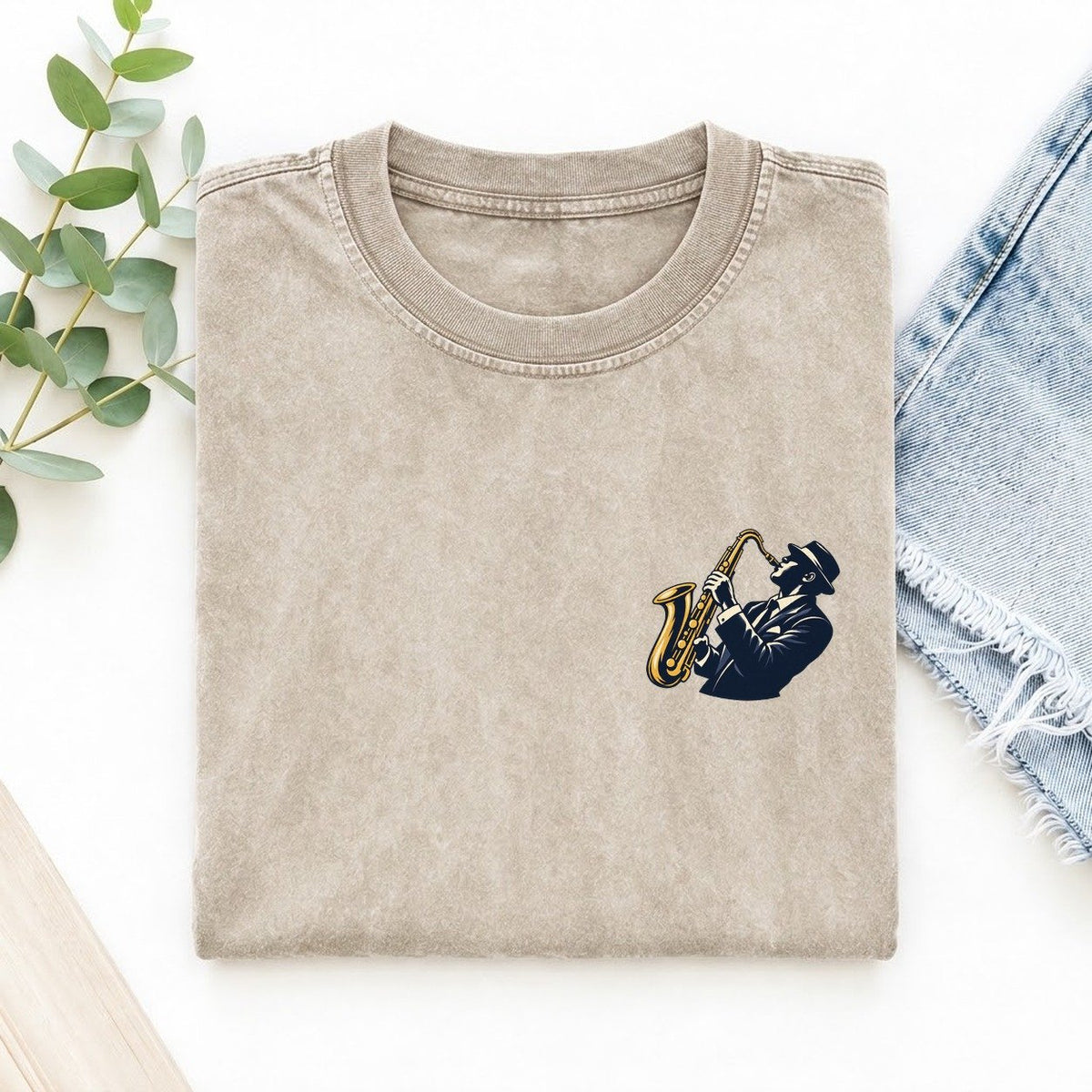 Jazz Saxophonist Left Chest Vintage T-shirt – Off White