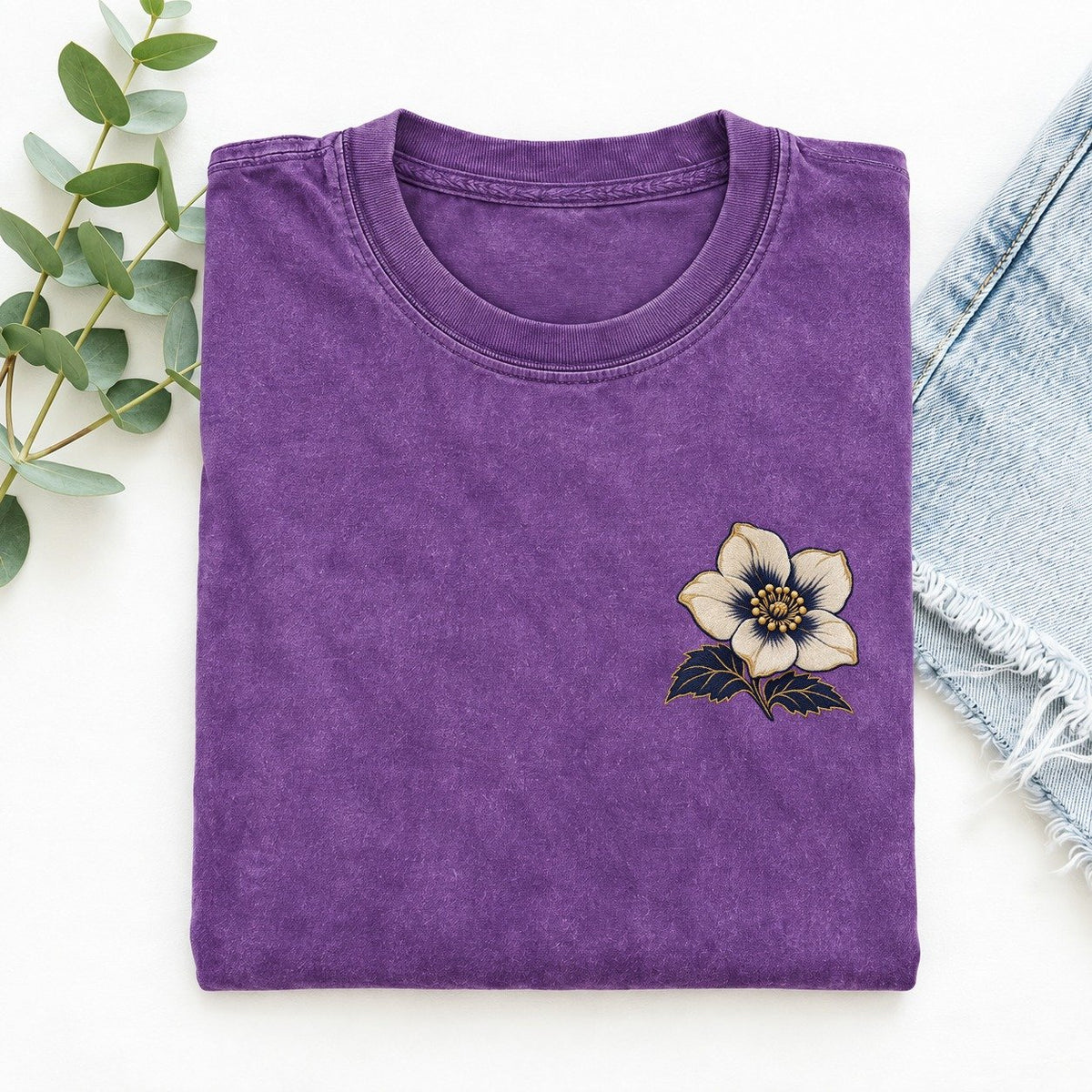 Hellebore Winter Cup Left Chest Vintage T-shirt – Purple
