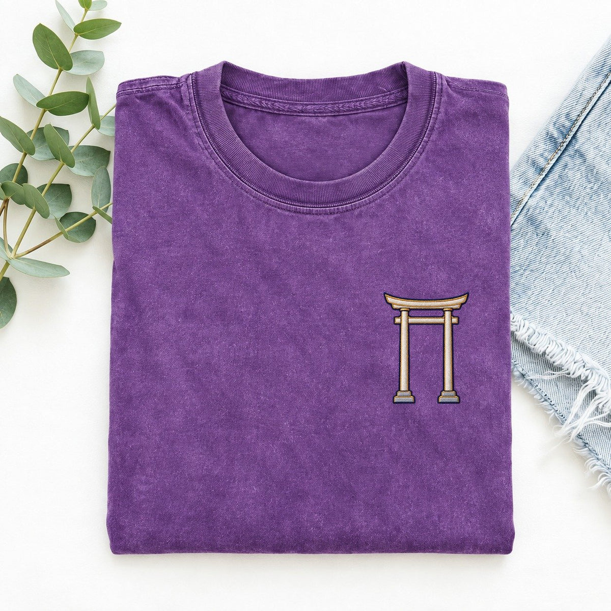 Torii Gate Symbol Emblems Left Chest Vintage T-shirt – Purple