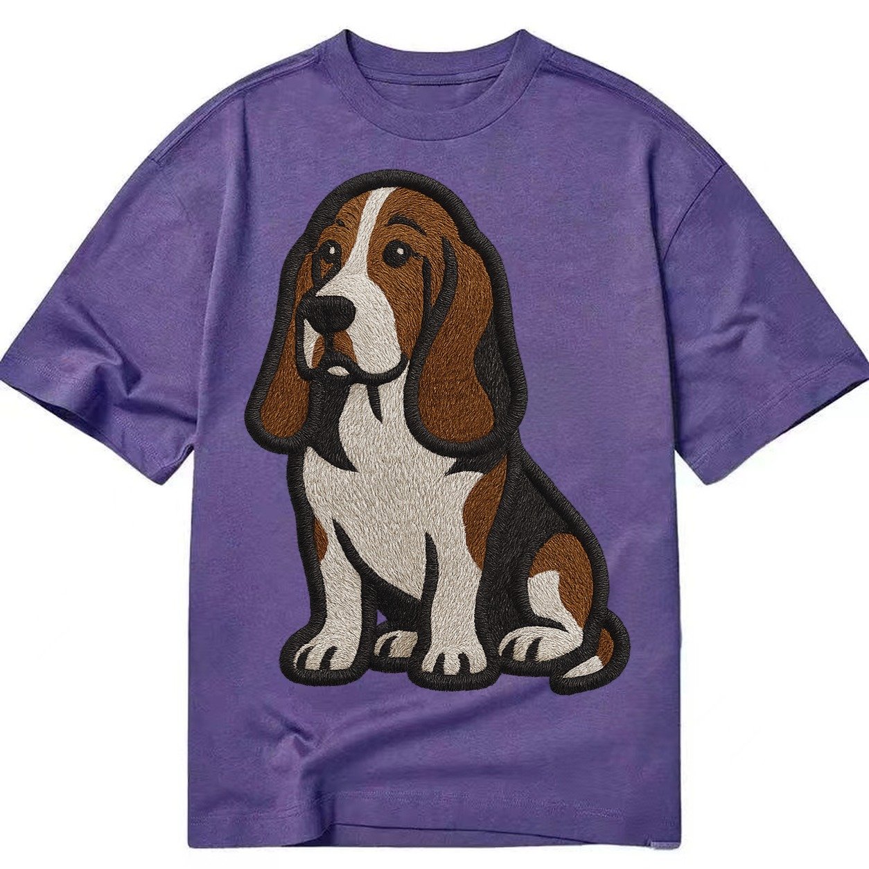 Basset Hound Tri Color Embroidered Sitting Pose Classic T-shirt – Purple