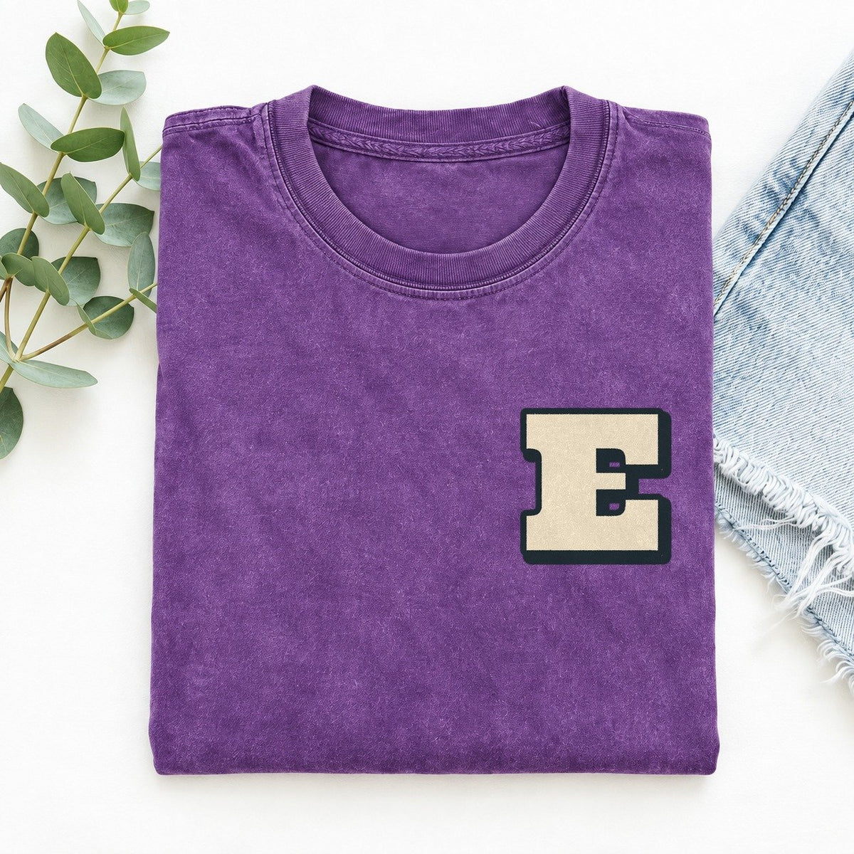 Initial E Left Chest Vintage T-shirt – Purple