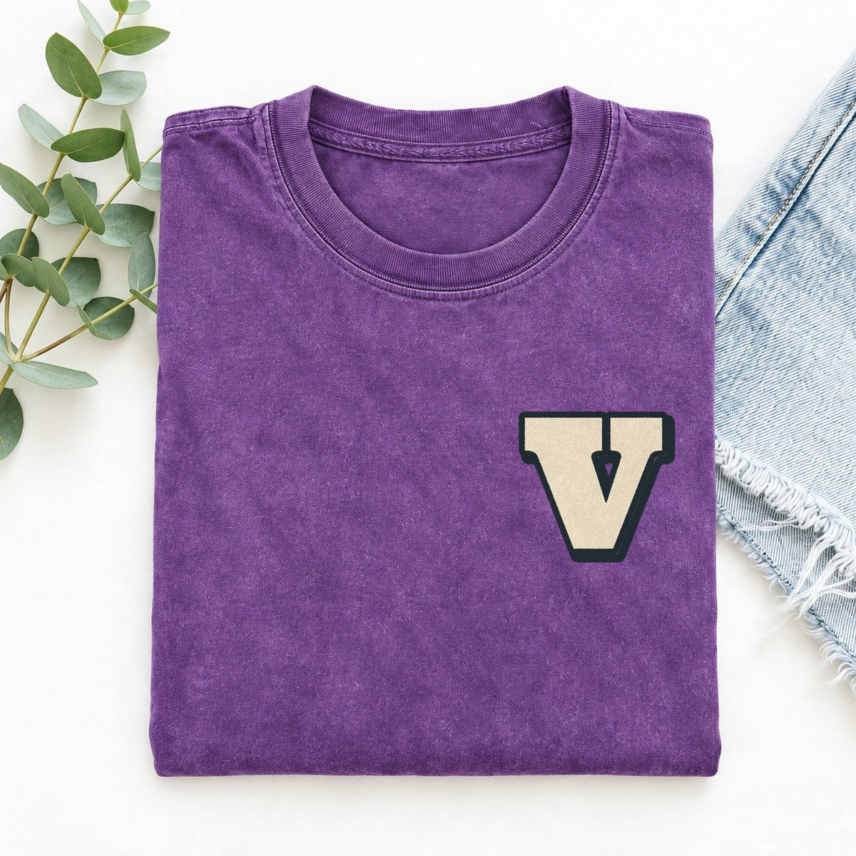 Initial V Left Chest Vintage T-shirt – Purple