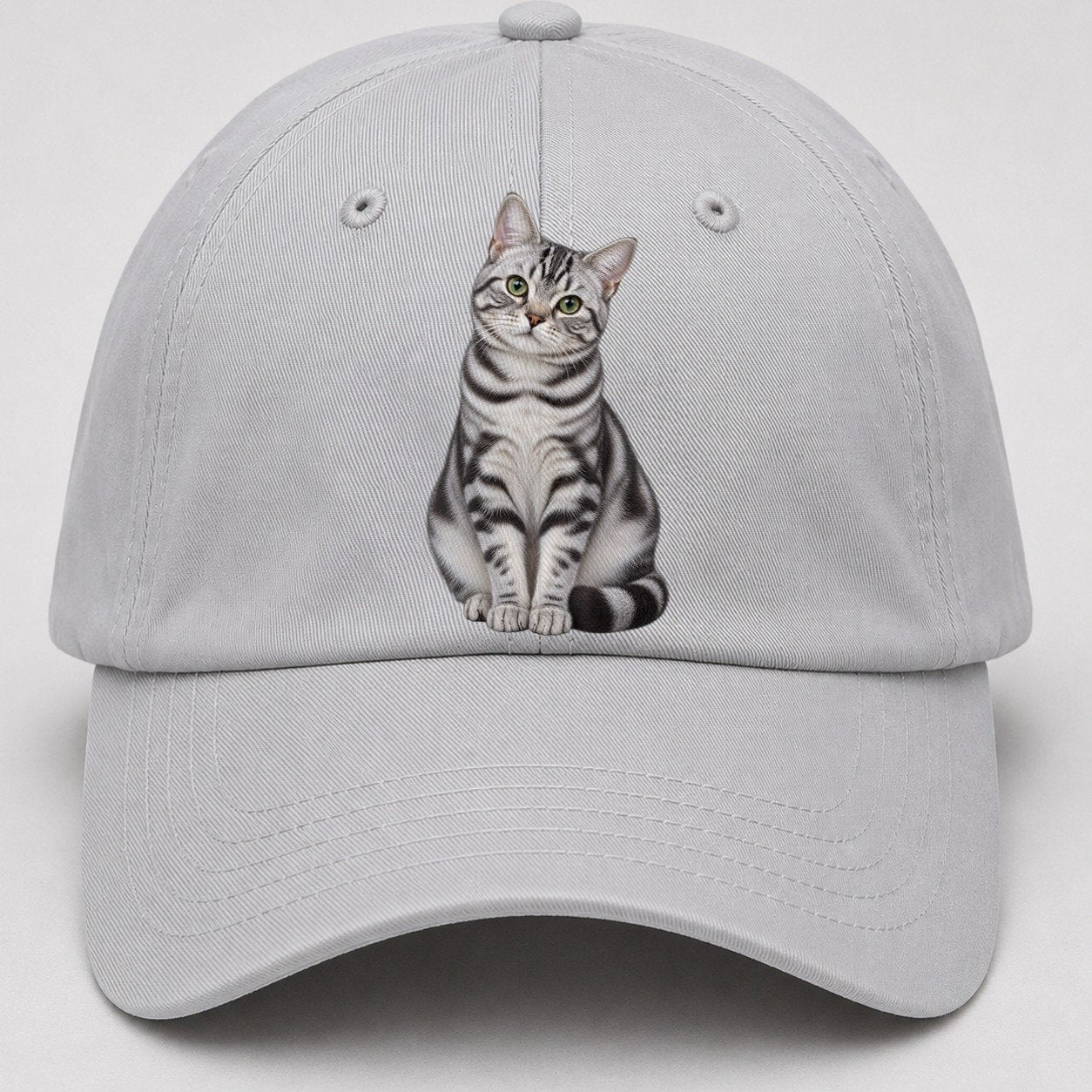 American Shorthair Seated Portrait Realistic Cat Portrait Baseball Cap – Light Gray