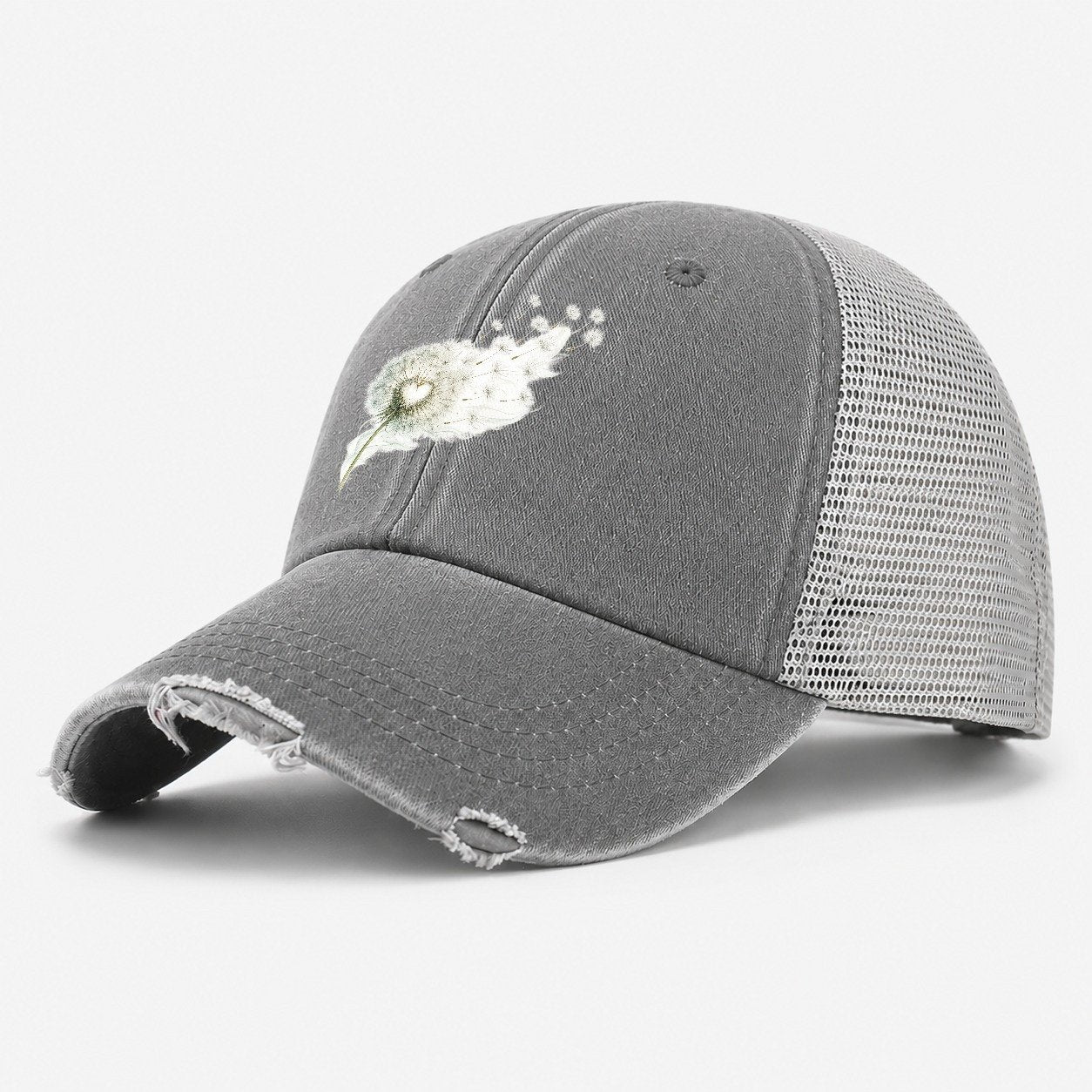 Claddagh Symbol Washed Washed Trucker Hat – Grey