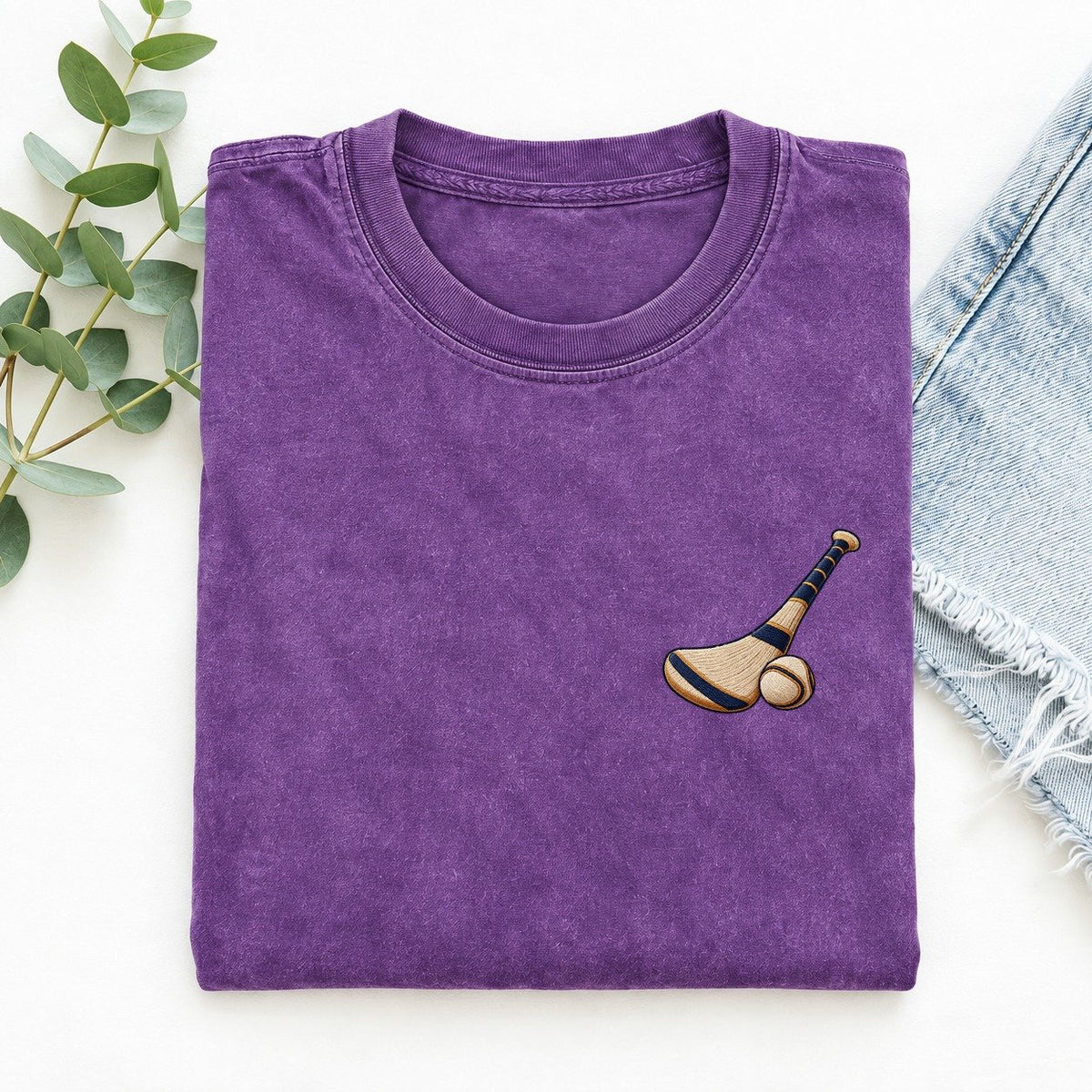Hurling Bas And Ball Left Chest Thread Signatures II Left Chest Vintage T-shirt – Purple