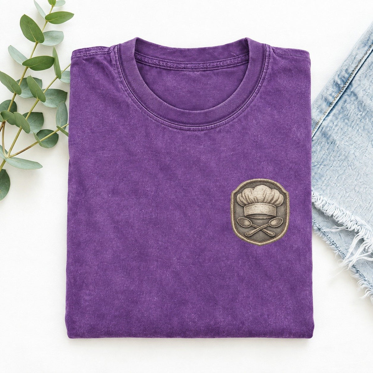 Chef Hat and Crossed Spoons Left Chest Vintage T-shirt – Purple