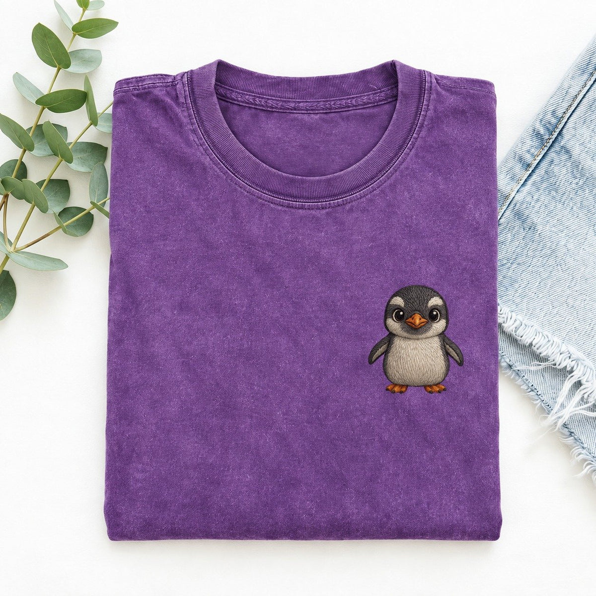 Baby Gentoo Penguin Left Chest Vintage T-shirt – Purple