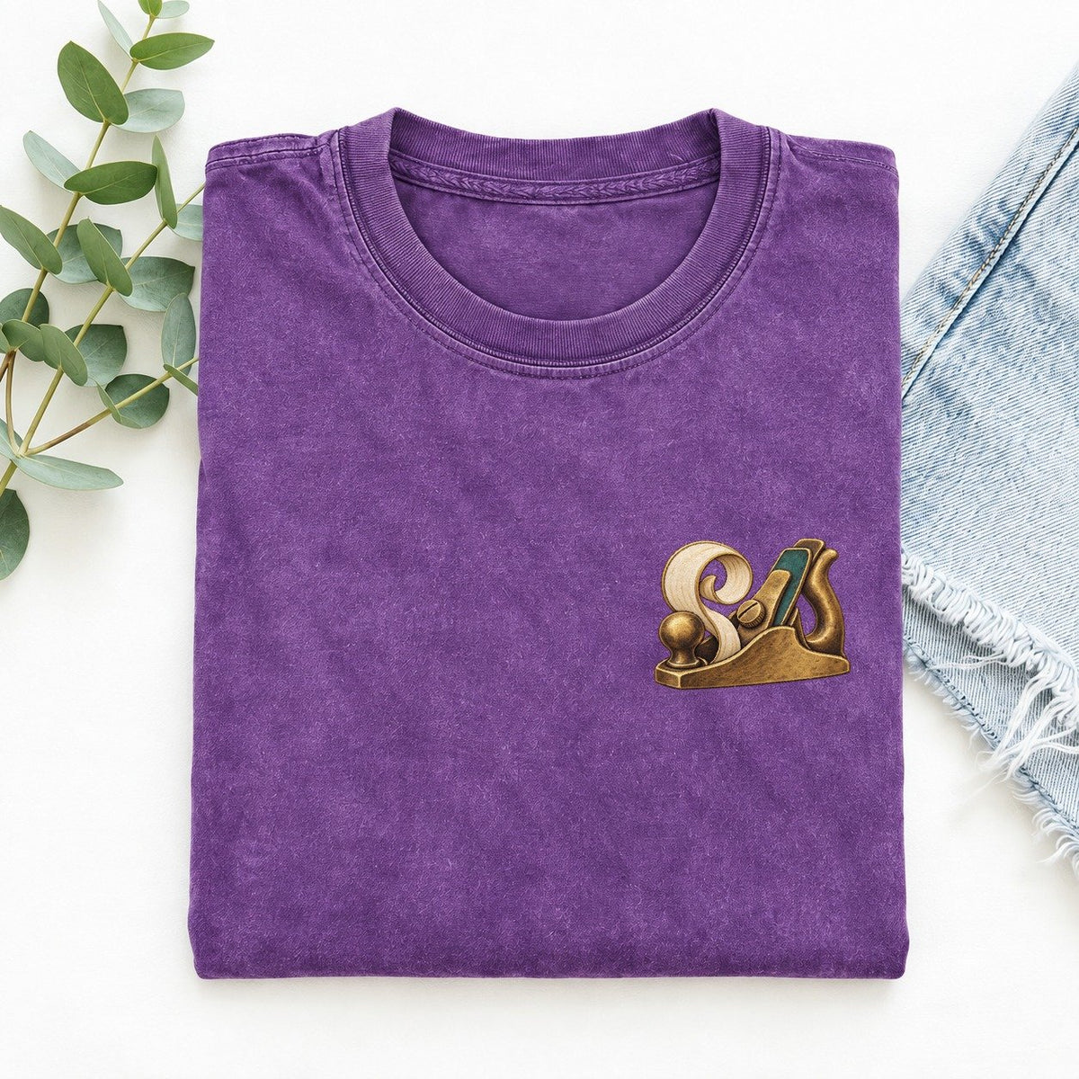 Wood Plane Shaving Keepsake Emblem Left Chest Vintage T-shirt – Purple