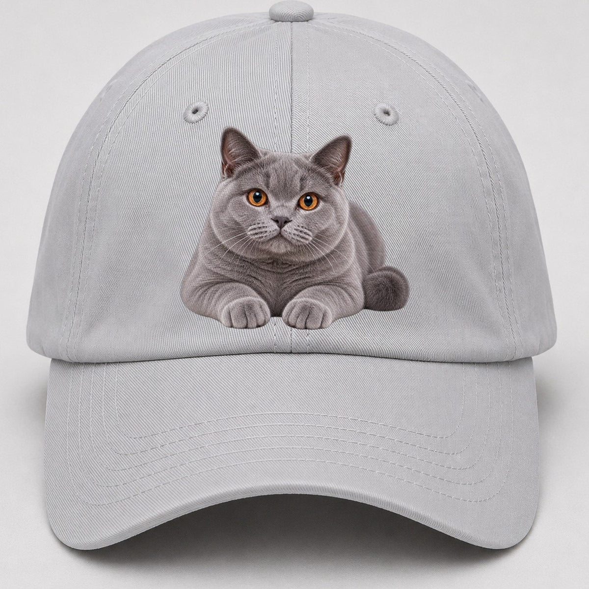 British Shorthair Reclining Paws Forward Realistic Cat Portrait Baseball Cap – Light Gray