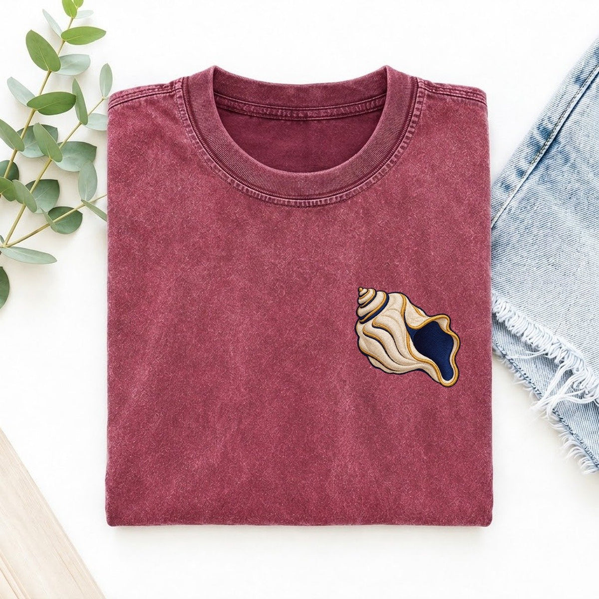 Ritual Conch Curl Left Chest Vintage T-shirt – Raspberry