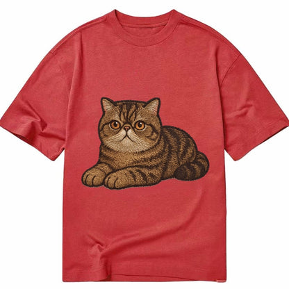 Exotic Shorthair Flat Face Plush Coat Relaxed Lying Down Wit Classic T-shirt – Red