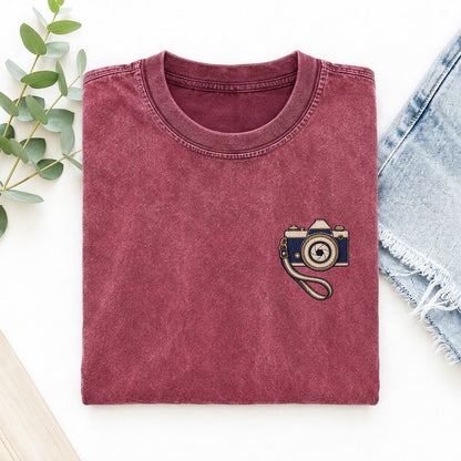 Camera Iris Symbol Emblems Left Chest Vintage T-shirt – Raspberry
