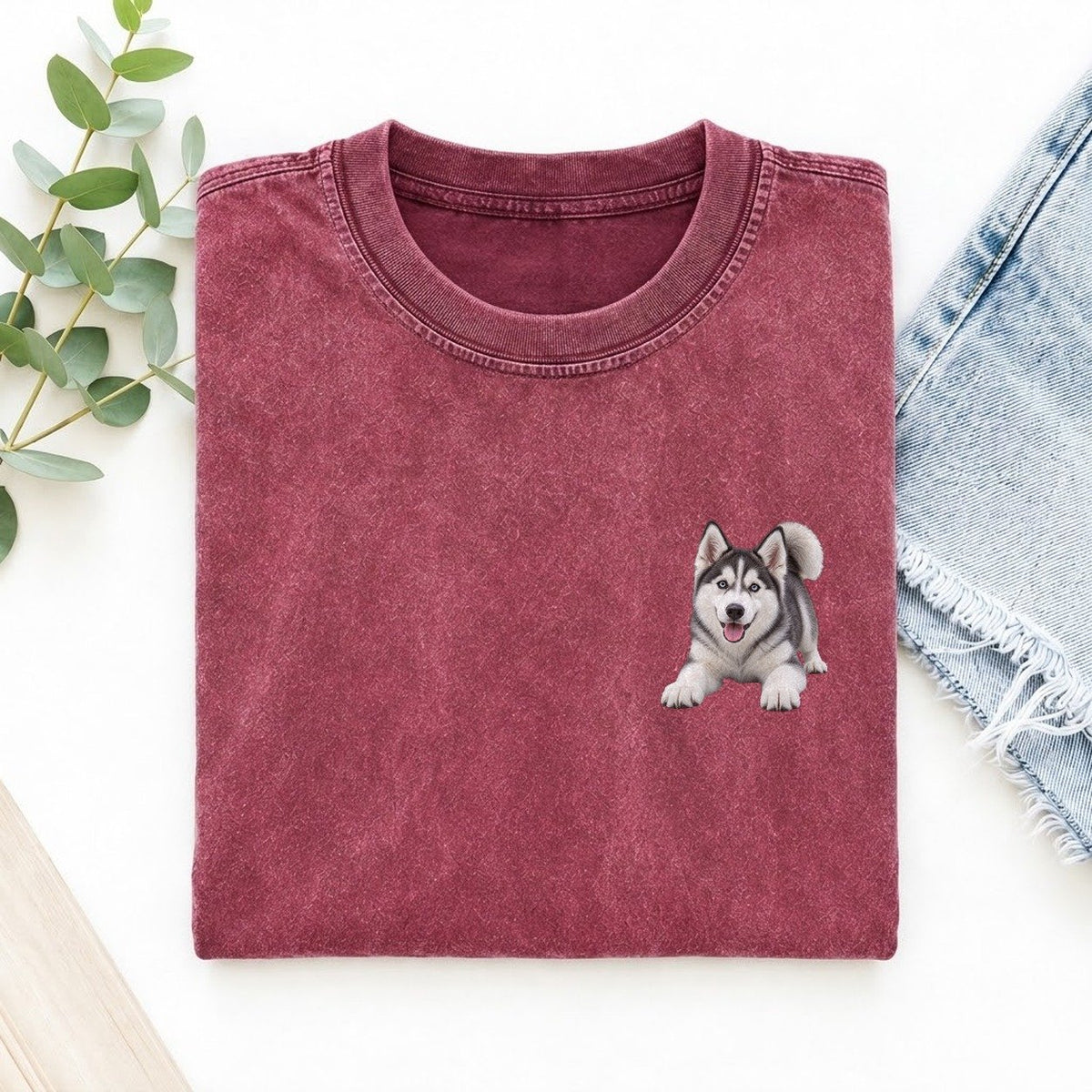 Siberian Husky Play Bow Left Chest Vintage T-shirt – Raspberry