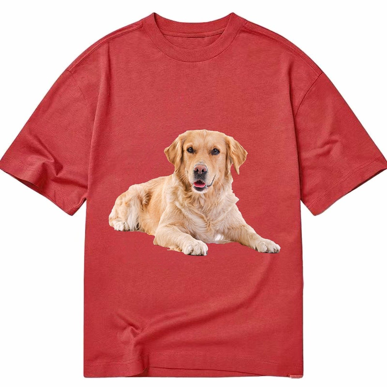 Golden Retriever Laying Dow Classic T-shirt – Red