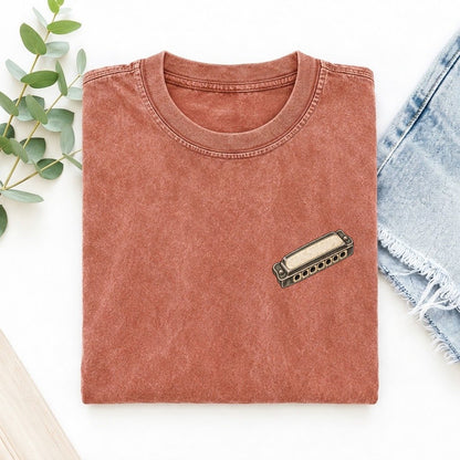 Harmonica Diagonal Keepsake Emblem Left Chest Vintage T-shirt – Terracotta