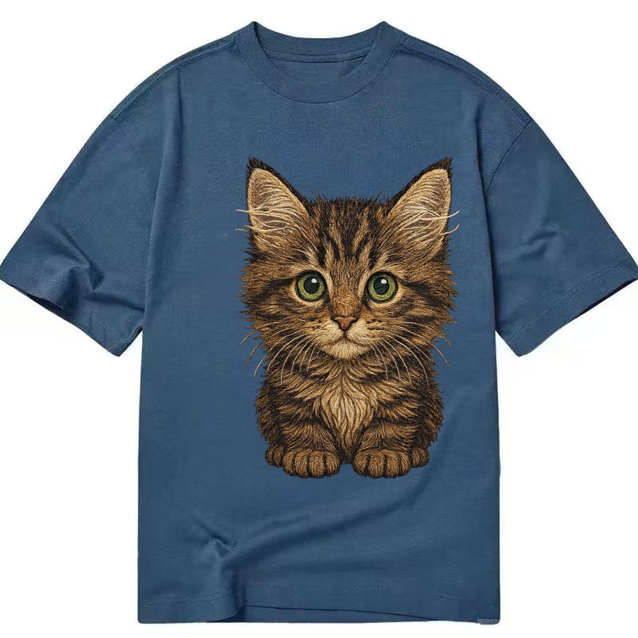 Baby Maine Coon Kitten Large Fluffy Tabby Tufted Ears Big Gr Classic T-shirt – Twilight Navy