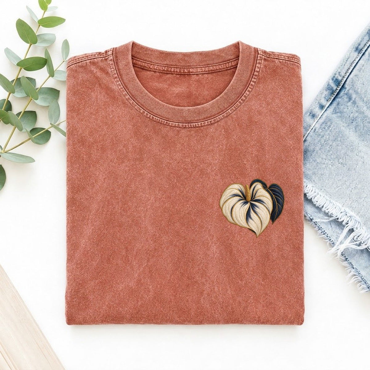 Anthurium Heart Spathe Left Chest Thread Signatures II Left Chest Vintage T-shirt – Terracotta