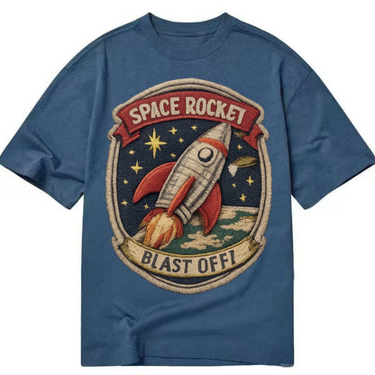 Embroidered Patch Design Retro Rocket 1950s Space Rocket In Classic T-shirt – Twilight Navy