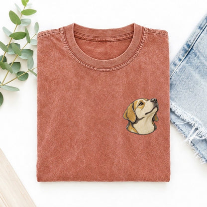 Labrador Looking Up Keepsake Emblem Left Chest Vintage T-shirt – Terracotta