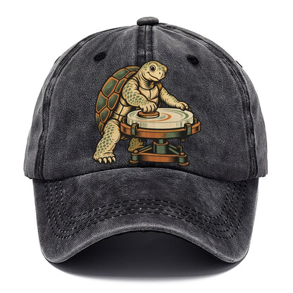 Turtle Lens Grinder Sundown Familiars Classic Cap – Graphite